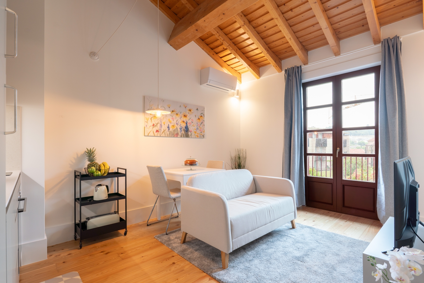 Spacious & Family Flats by HostWise 25 Host Wise Booking