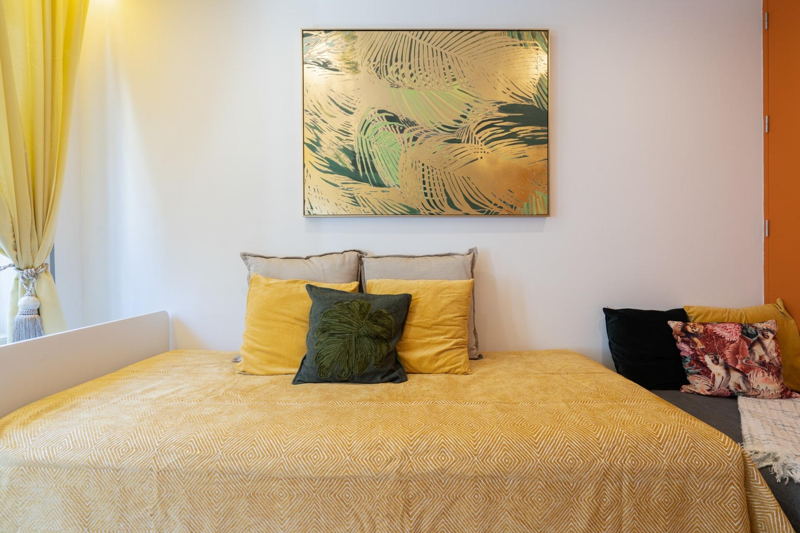 Colorful Bright Flats w/ Balcony by HostWise 40 Host Wise Booking