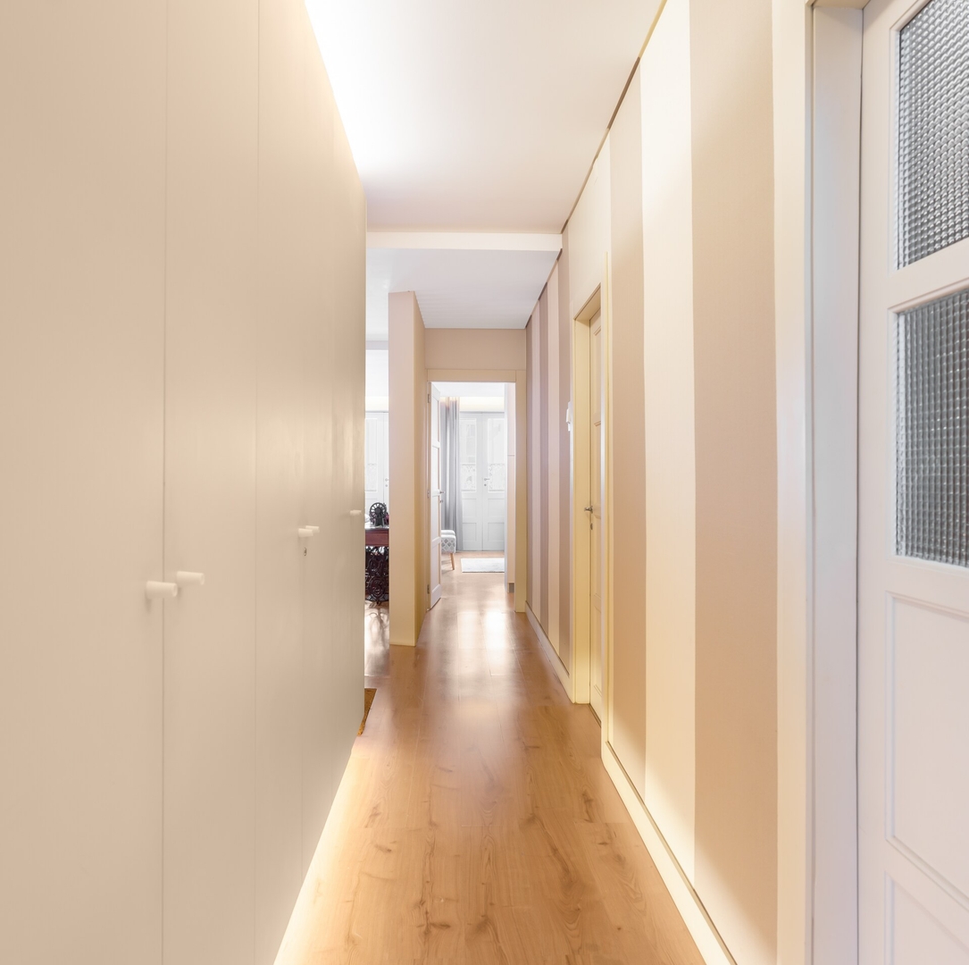 Colorful Bright Flats w/ Balcony by HostWise 30 Host Wise Booking