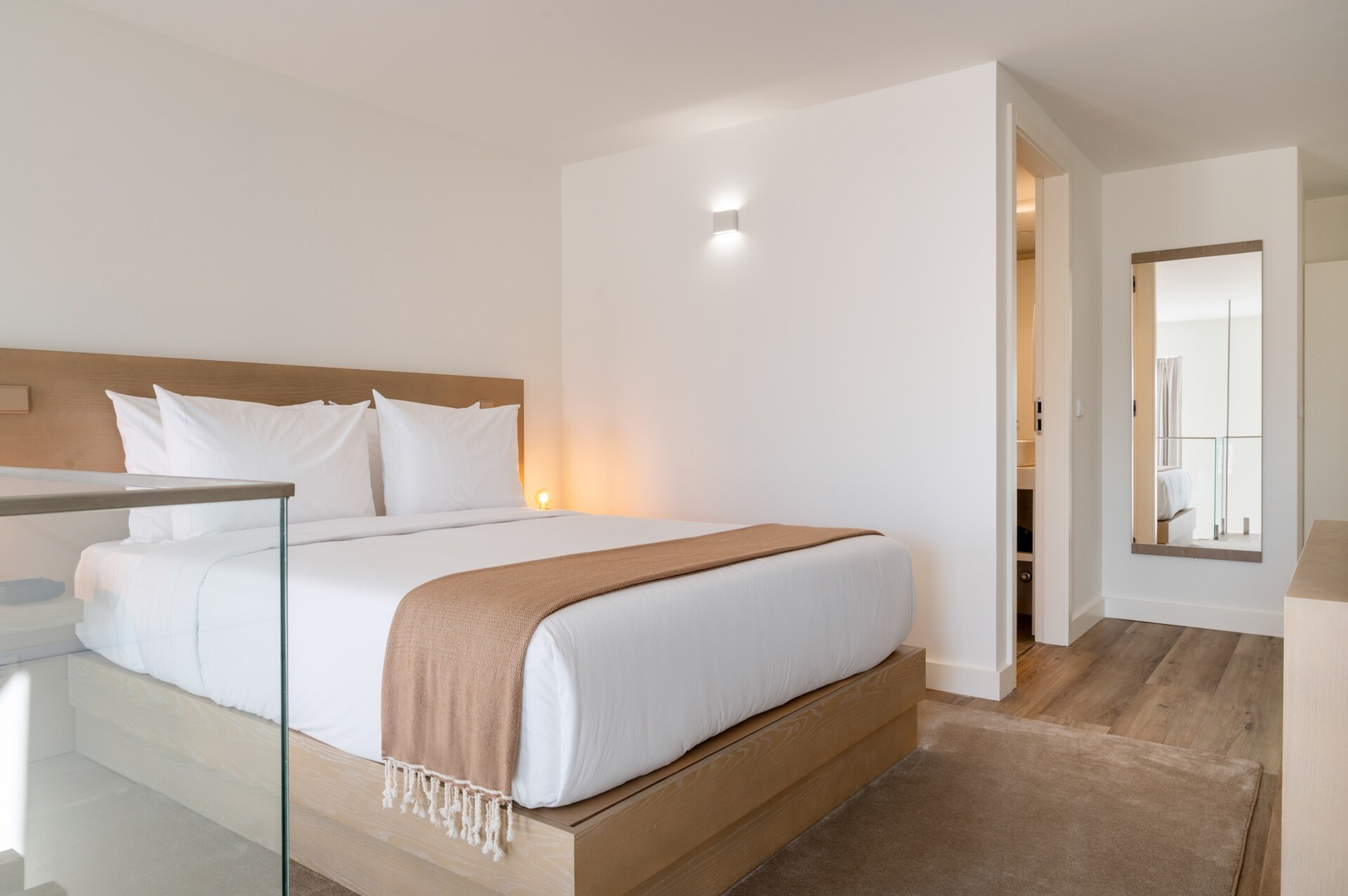 Host Wise - Fervença Boutique Palace 3 19 Host Wise Booking