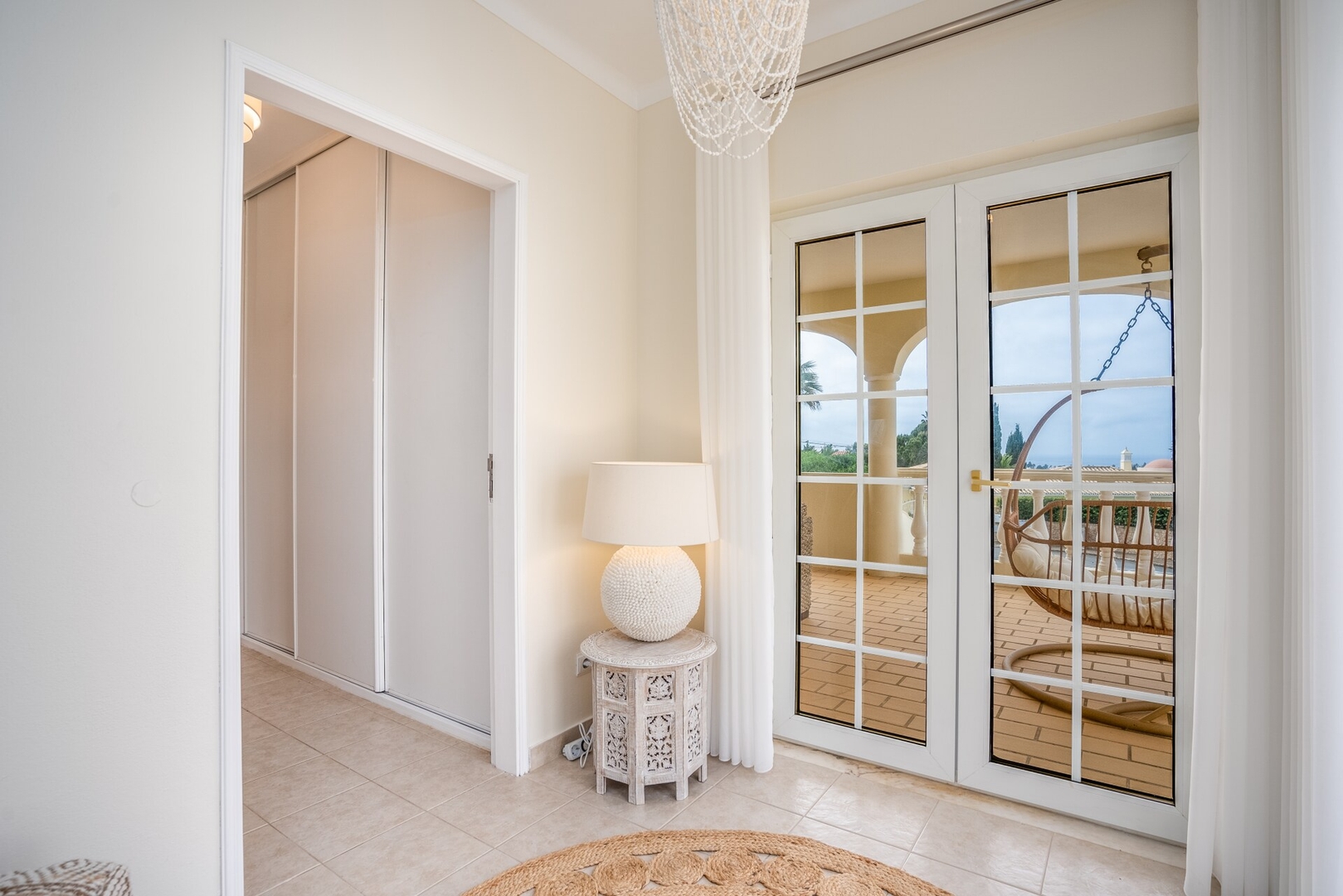 Host Wise - Luxurious Pool & Jacuzzi Hideaway 32 Host Wise Booking