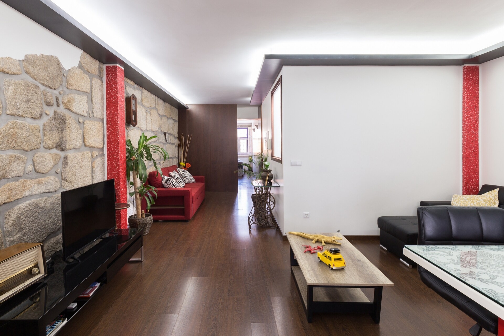 HostWise - Spacious Central Flat w/ Netflix 8 Host Wise Booking