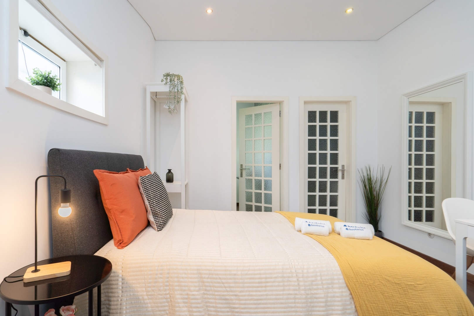Host Wise - 2 Rustic Colorful Flats | Terrace 8 Host Wise Booking