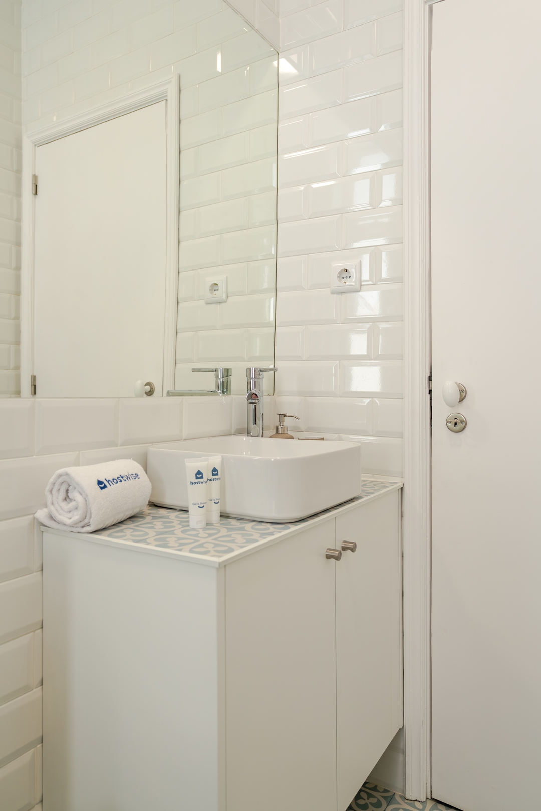 Bright Homes w/ Private Patio & Jacuzzi by HostWise 19 Host Wise Booking