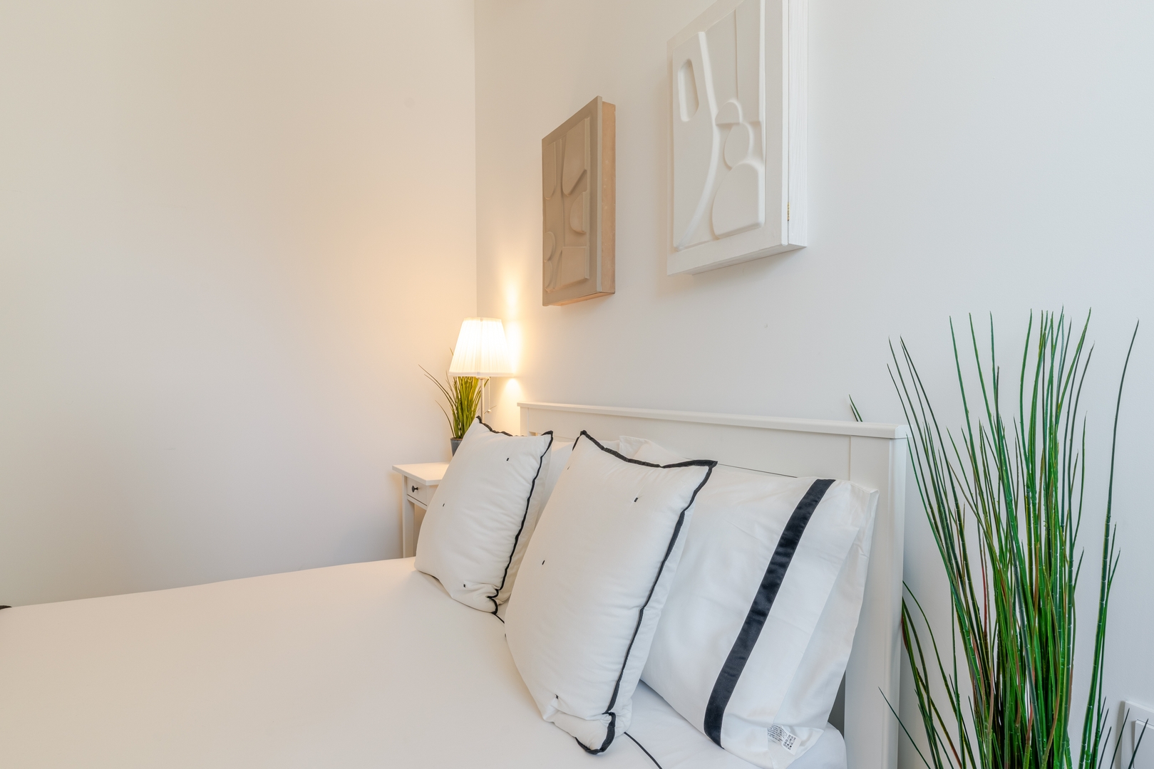 Sleek & Modern Flat w/ Private Garage by HostWise 14 Host Wise Booking