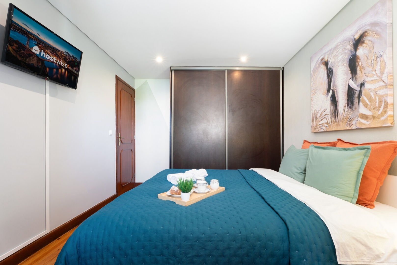 Host Wise - Charming Spacious Duplex House 11 Host Wise Booking