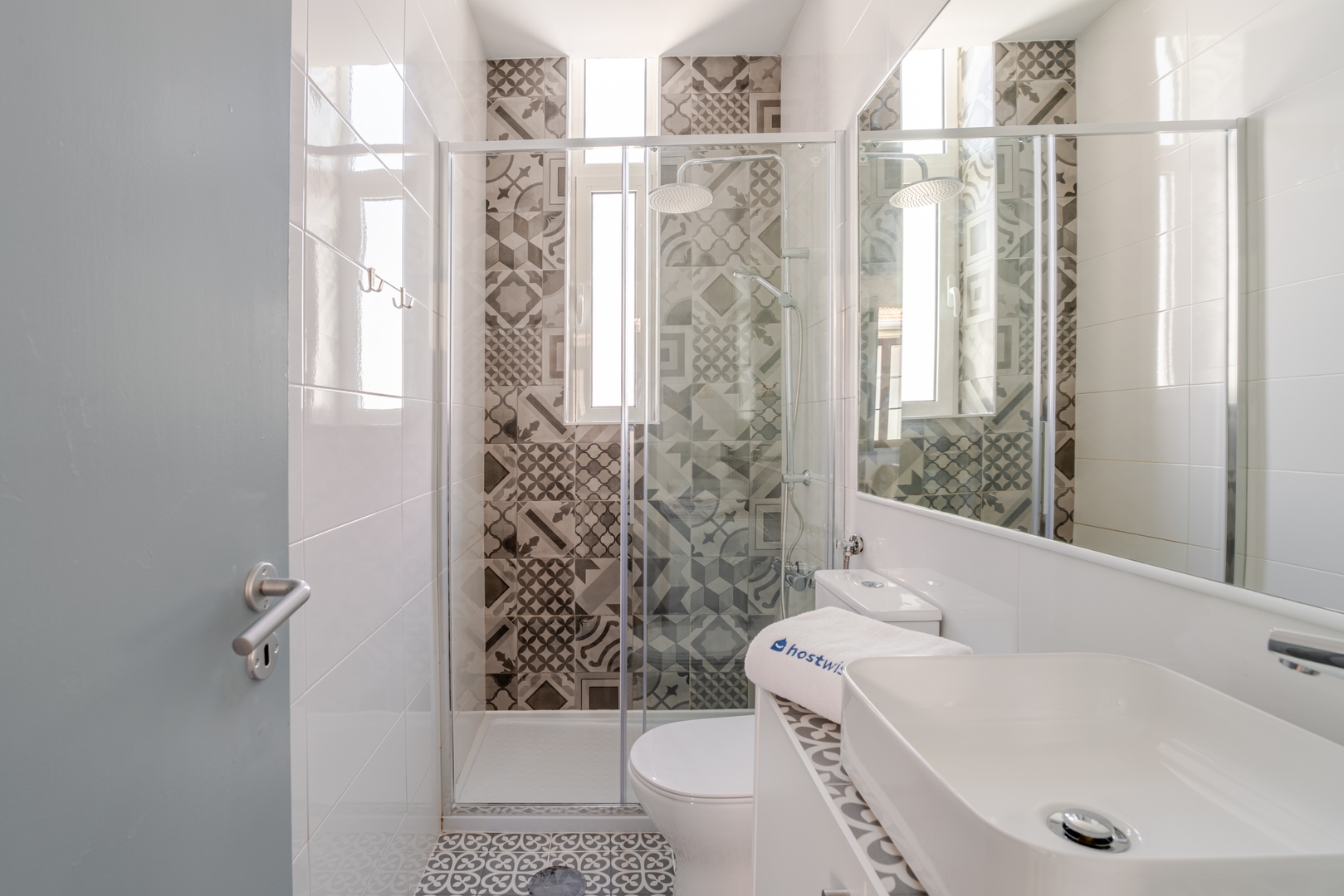 Bright Homes w/ Private Patio & Jacuzzi by HostWise 48 Host Wise Booking