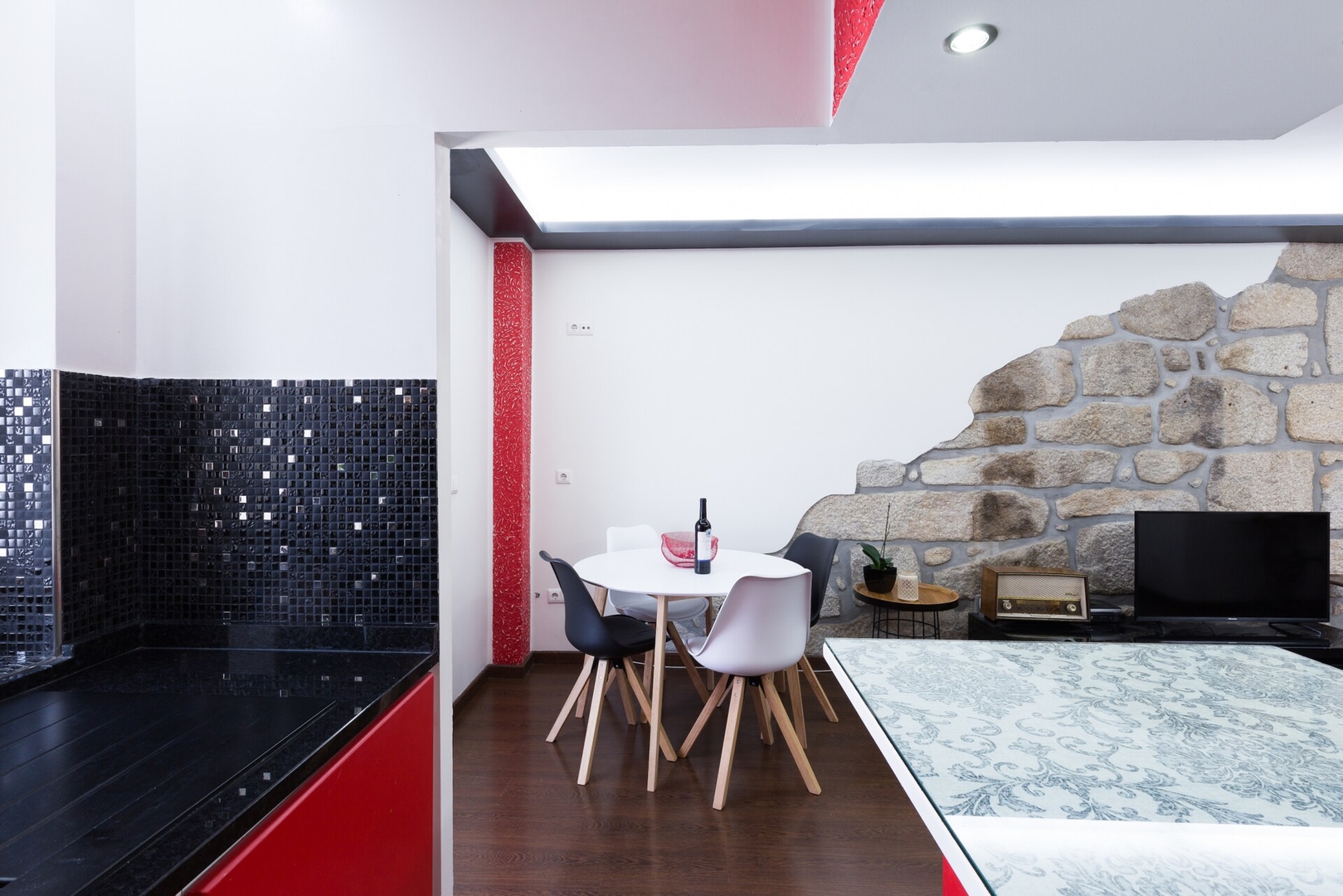 HostWise - Spacious Central Flat w/ Netflix 9 Host Wise Booking