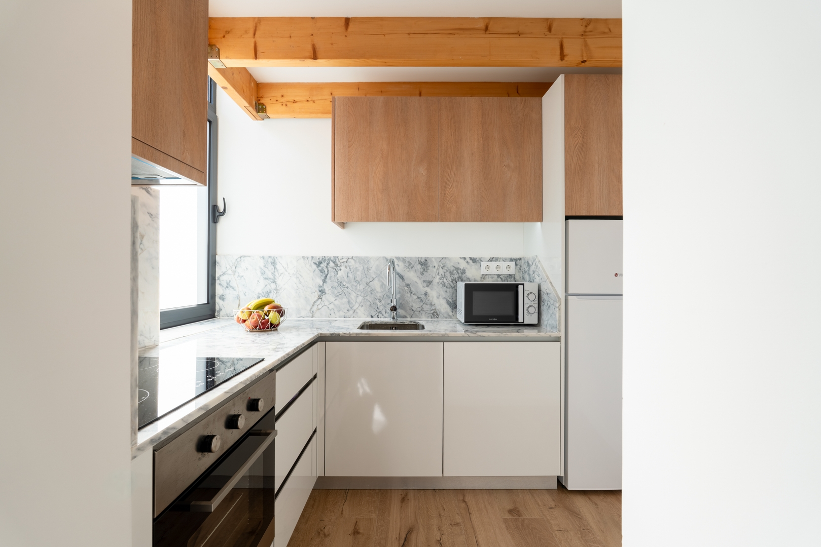 Cozy T1 Flats with Courtyard BBQ by HostWise 15 Host Wise Booking