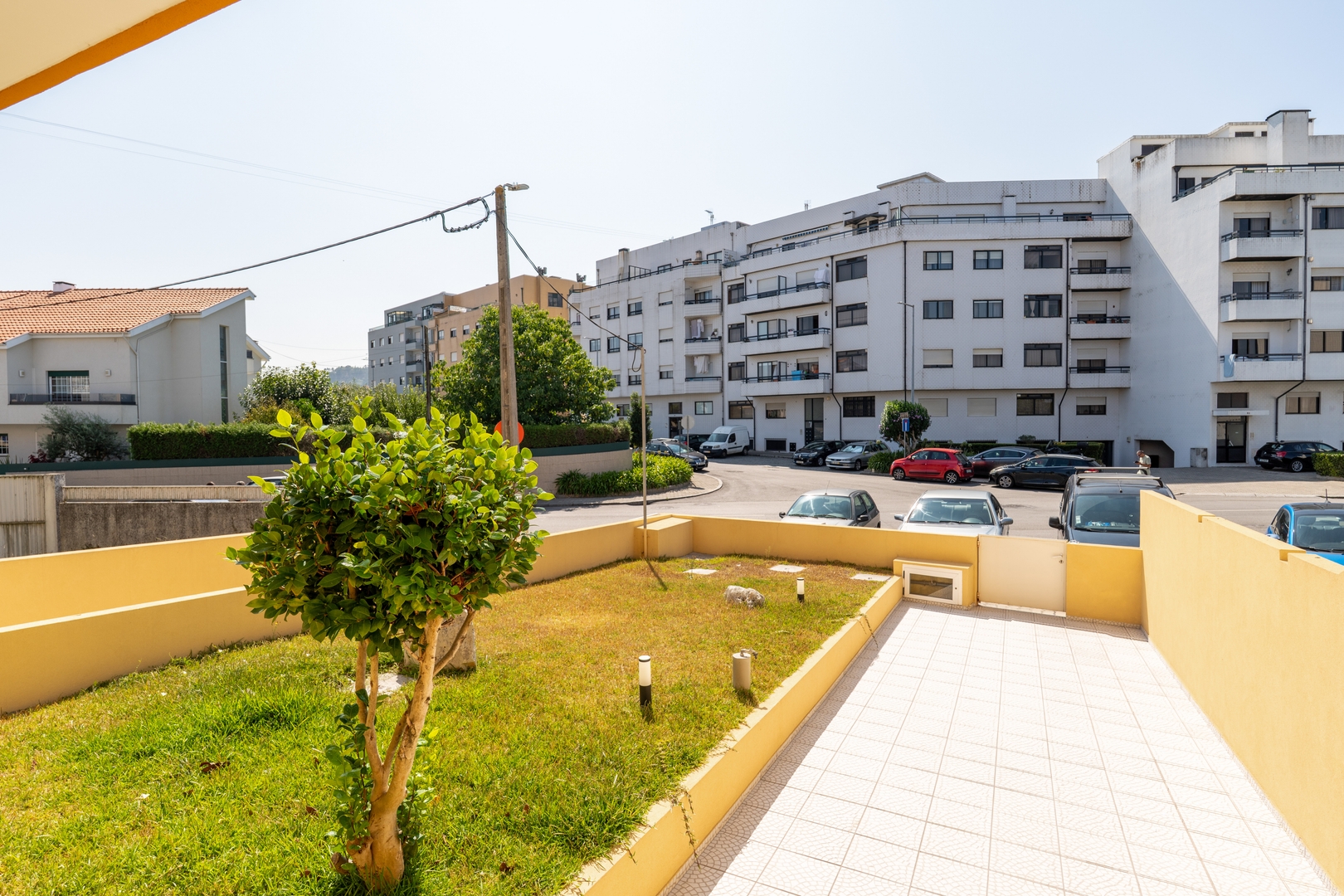 Bright Flat with Balcony & Garage by HostWise 44 Host Wise Booking