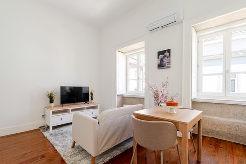 Bright Flat in Historic Foz House by HostWise Host Wise Booking