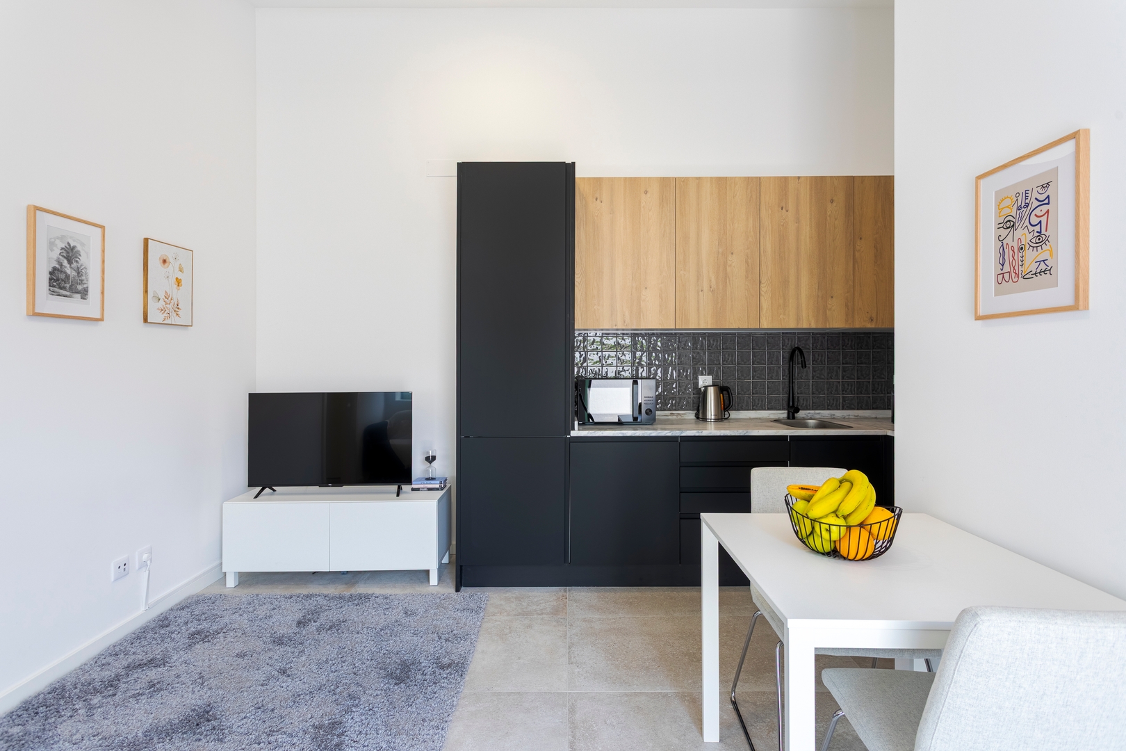 Bright Flat | Romantic Escape by HostWise 10 Host Wise Booking