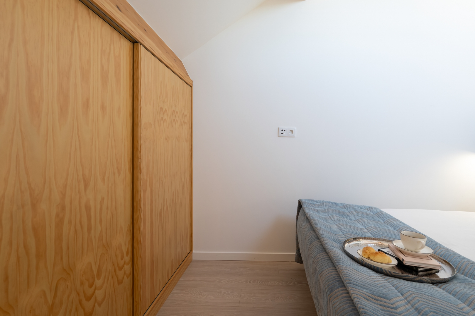 Cozy T1 Flats with Courtyard BBQ by HostWise 11 Host Wise Booking