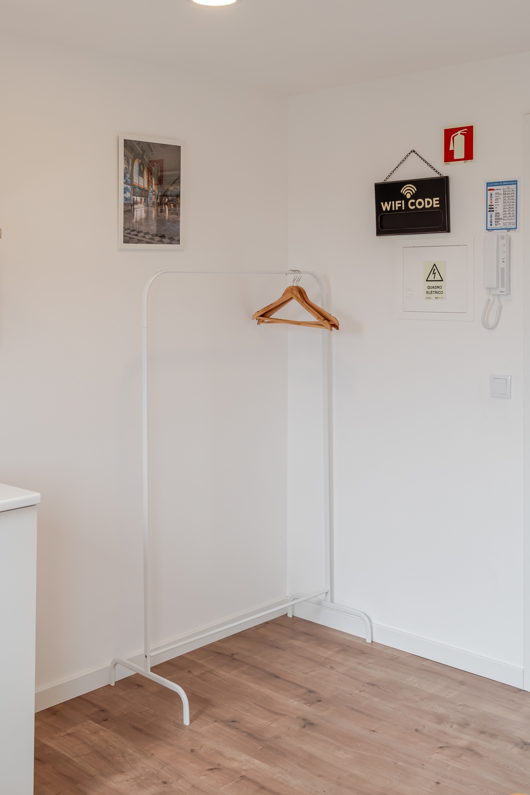 HostWise - Airy & Bright Studio 11 Host Wise Booking