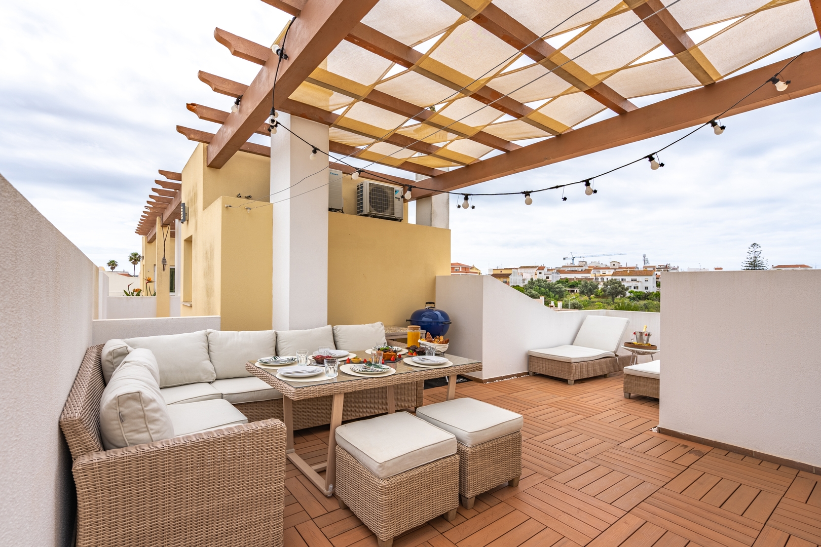 Deluxe House | Terrace & BBC by HostWise 28 Host Wise Booking