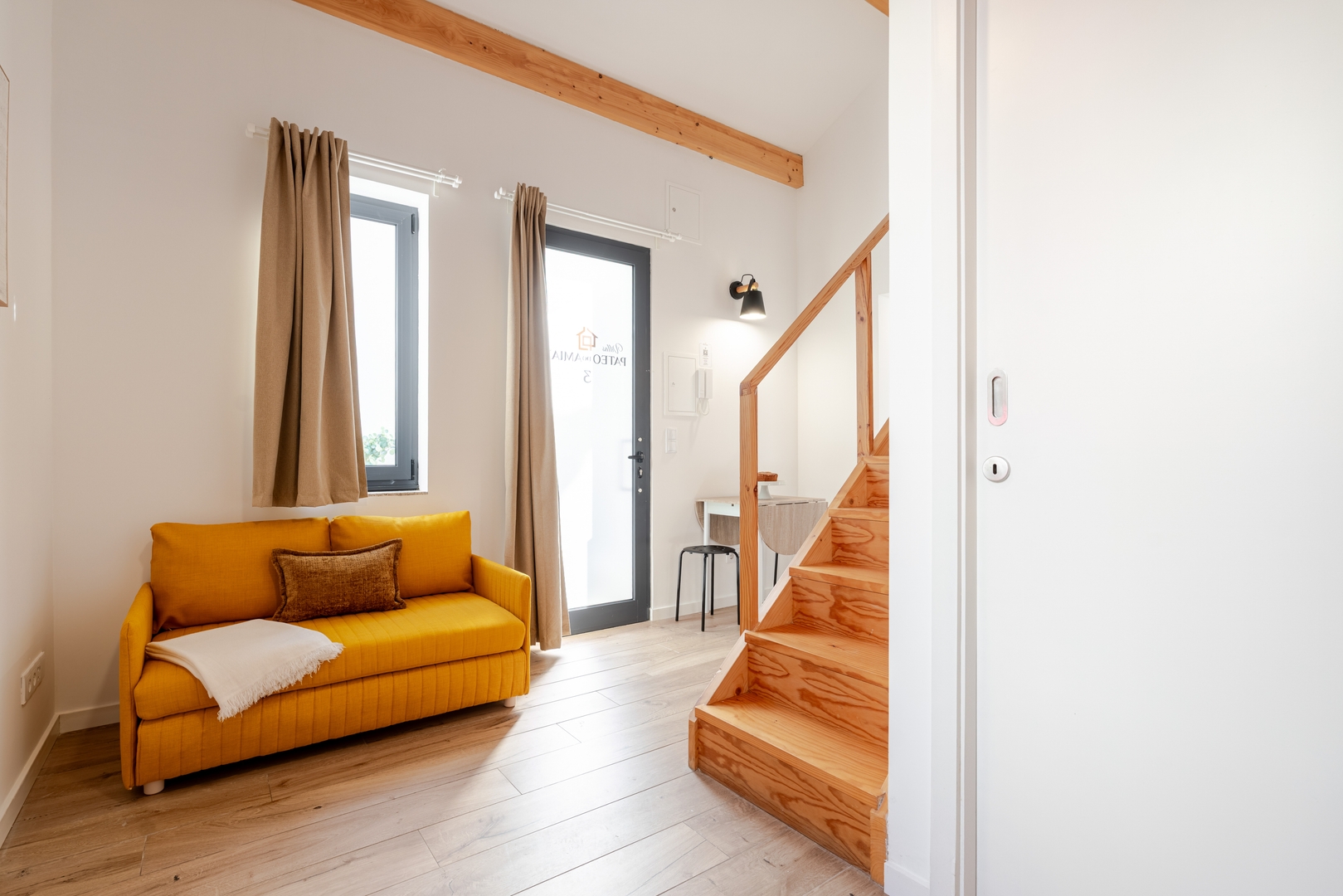 Cozy T1 Flats with Courtyard BBQ by HostWise 21 Host Wise Booking