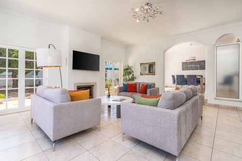 Spacious Family House w/ Garden by HostWise Host Wise Booking