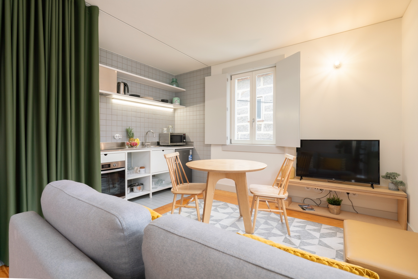 Dual Sunny Studios in Old Guimarães by HostWise 10 Host Wise Booking