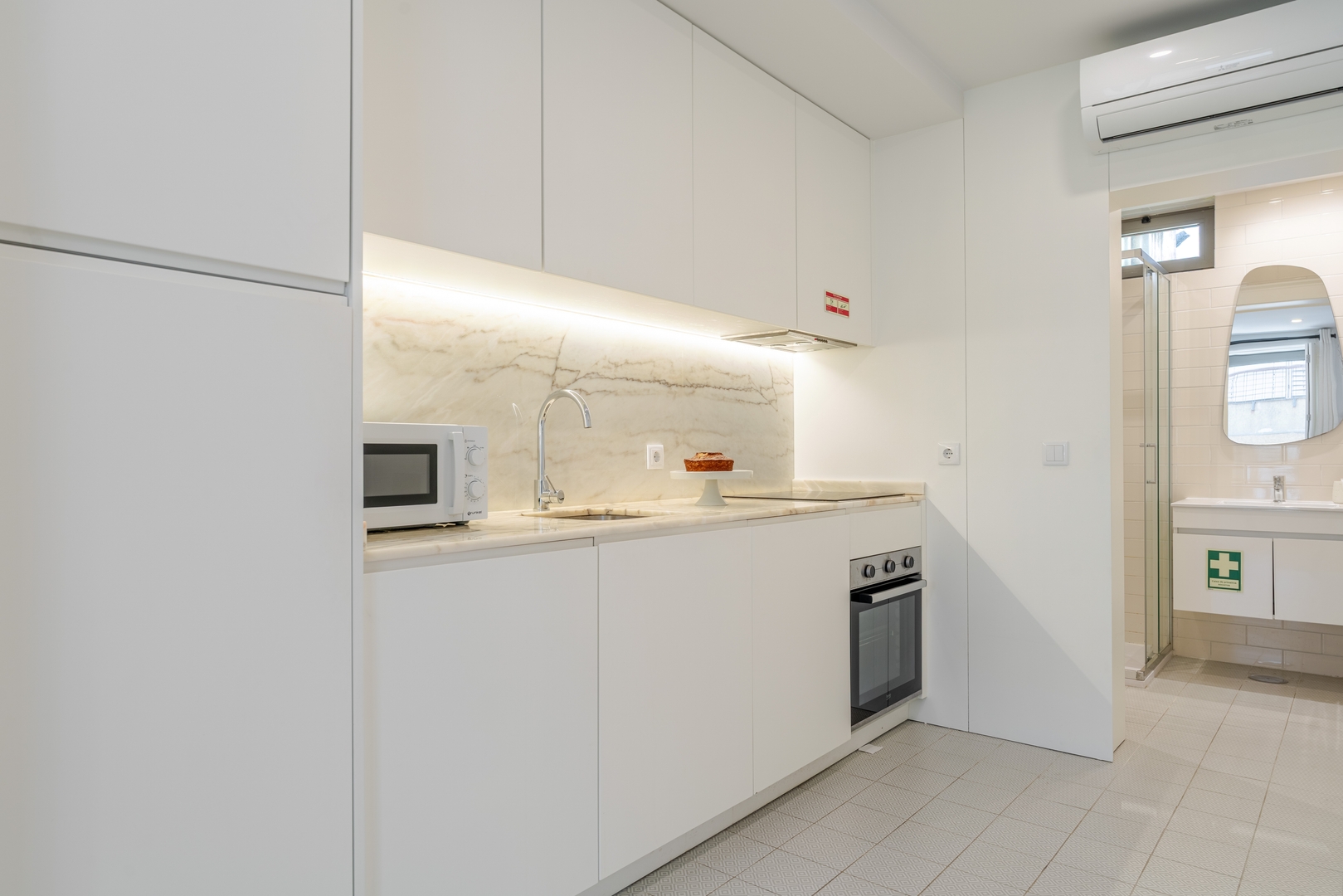 Colorful & Elegant Apartment by HostWise 16 Host Wise Booking