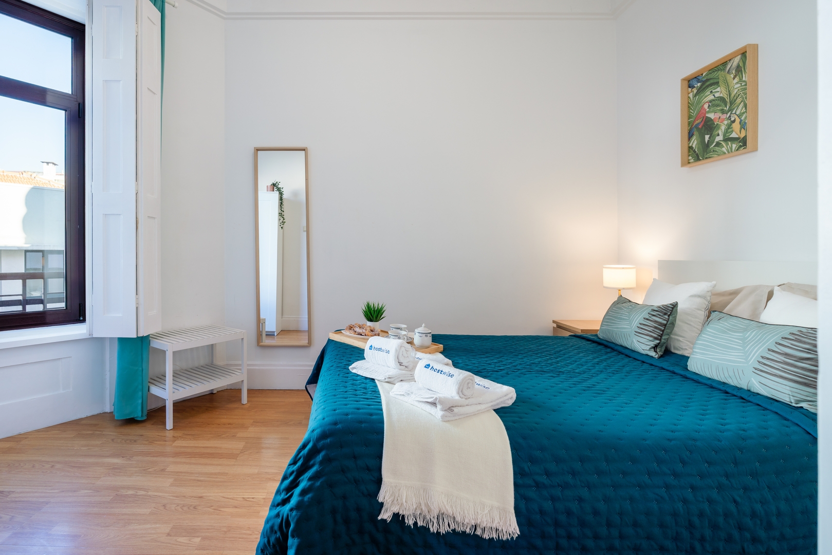 Host Wise - Roomy Restful Apartment w/ Balcony 11 Host Wise Booking