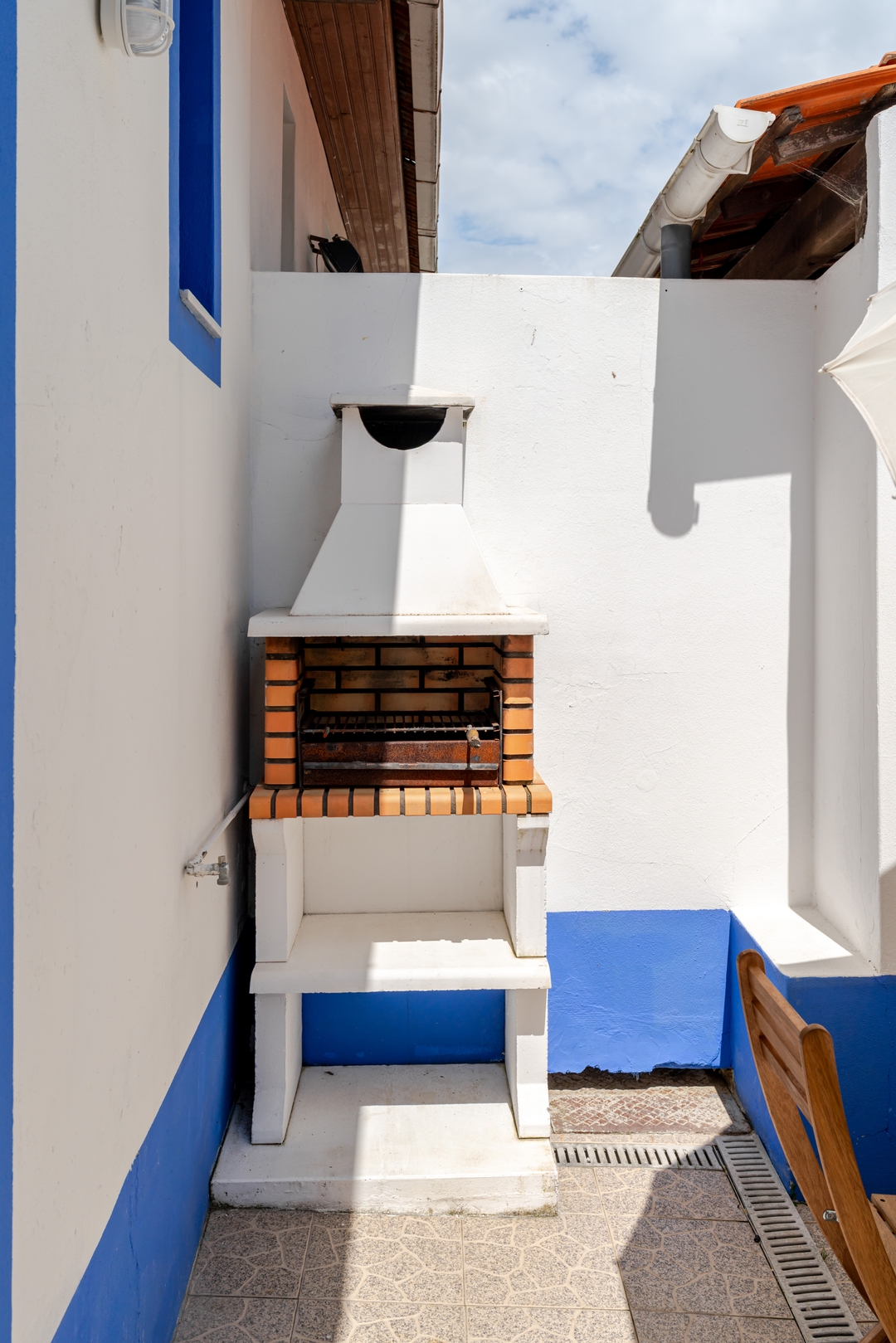 Colourful 2-Home w/ Terrace in Boavista by HostWise 20 Host Wise Booking