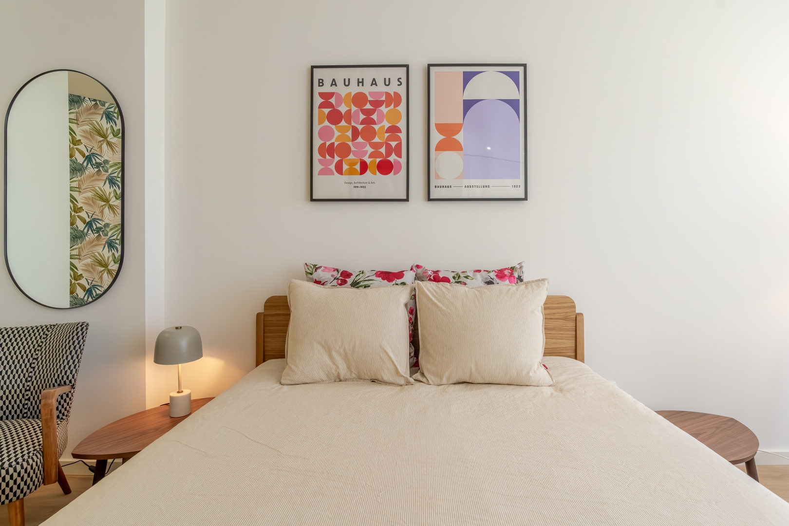 Stylish Balcony Apt & 2 Cozy Studios by HostWise 45 Host Wise Booking