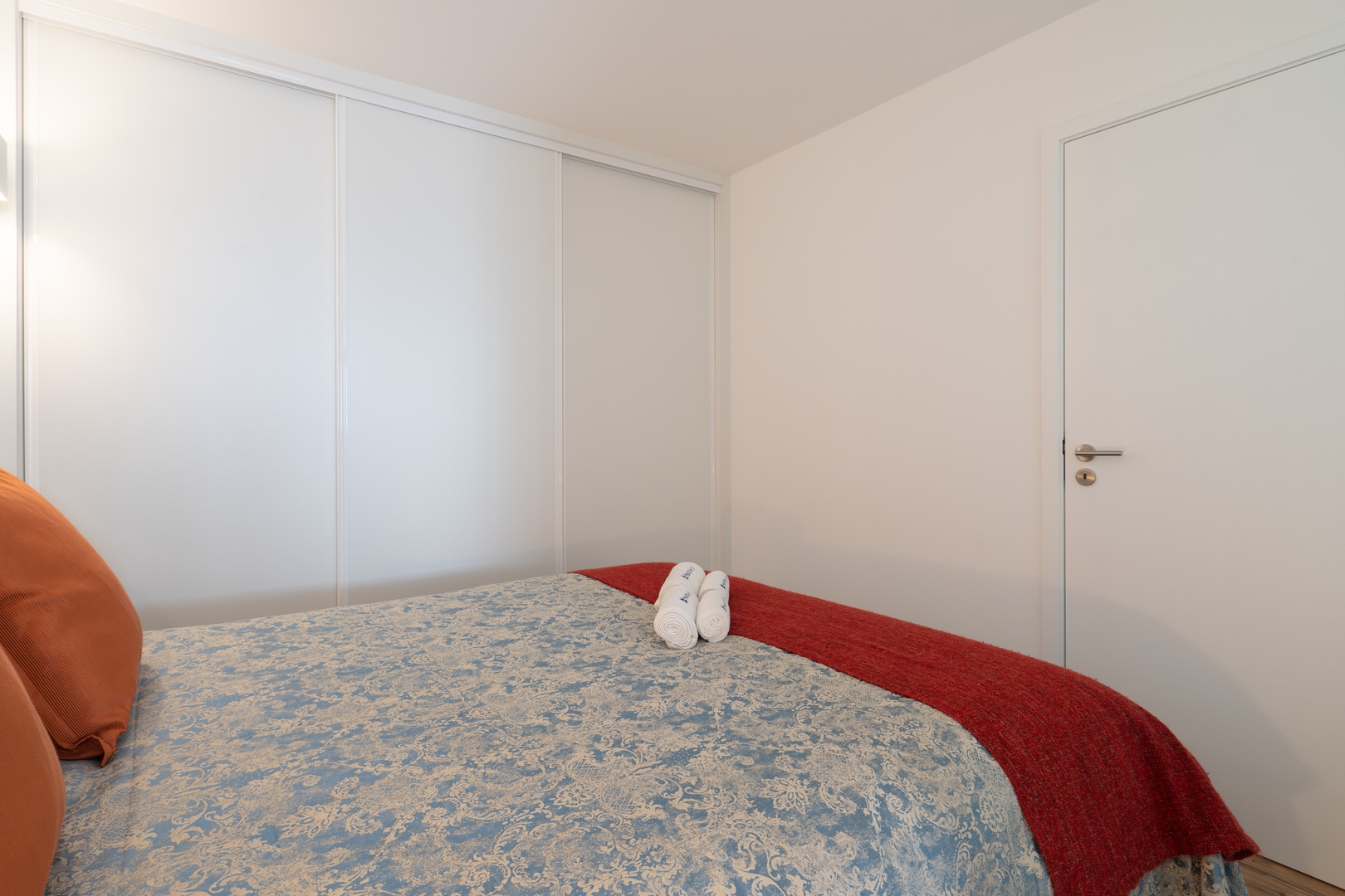 Host Wise - Precious Comfortble Flat | Central 11 Host Wise Booking