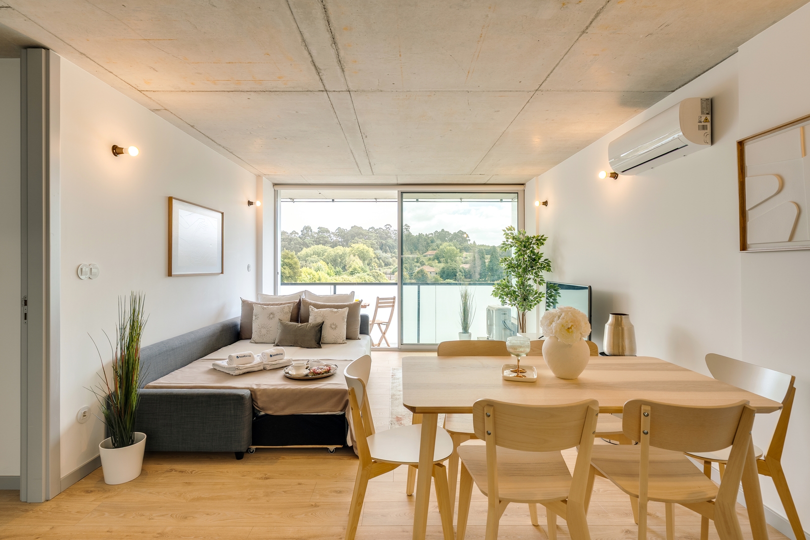 Premium Flat w/ Balcony, Pool & Garage by HostWise 35 Host Wise Booking