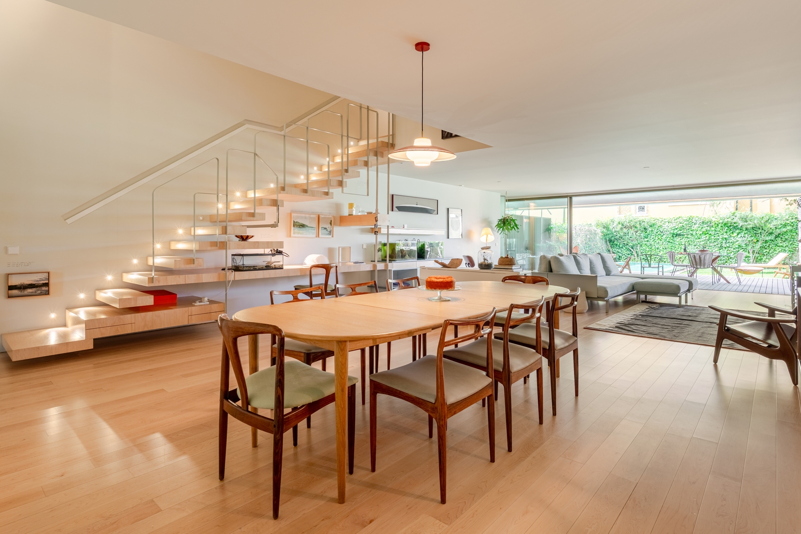 Grand Villa w/ Pool, Garden & Garage by HostWise 31 Host Wise Booking