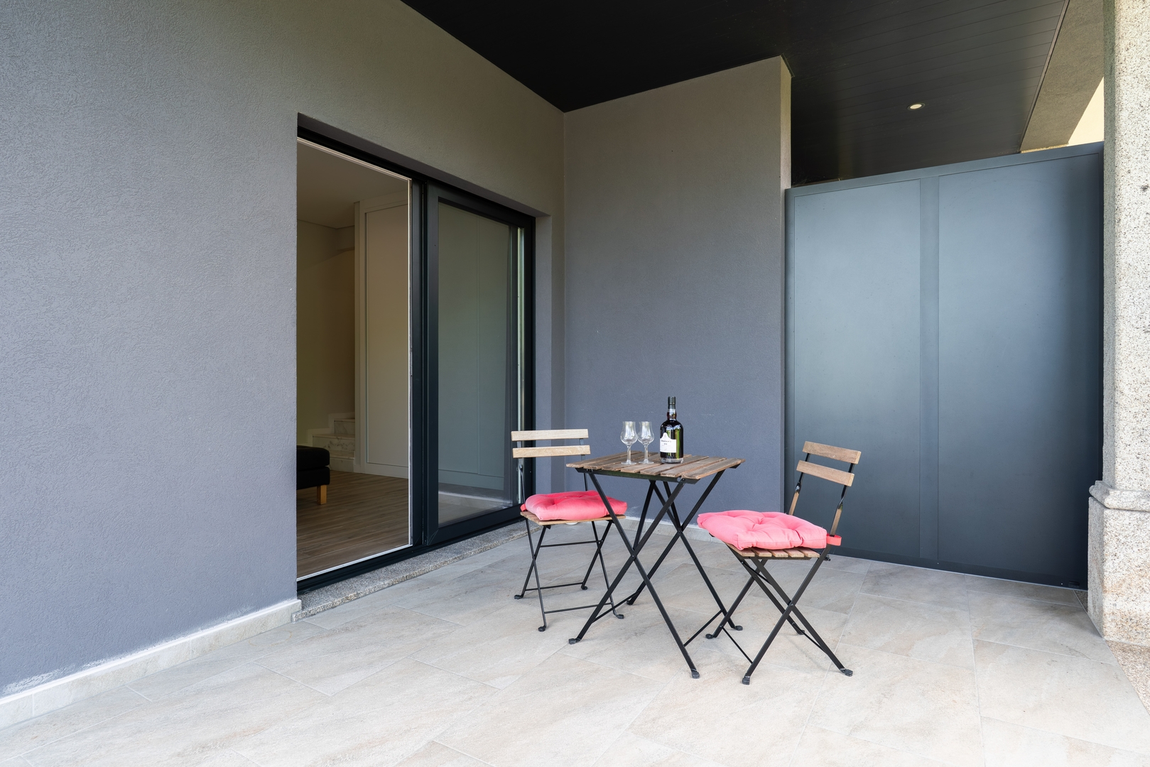 HostWise – Douro View Villa w/ 10 Suites & Pool 35 Host Wise Booking