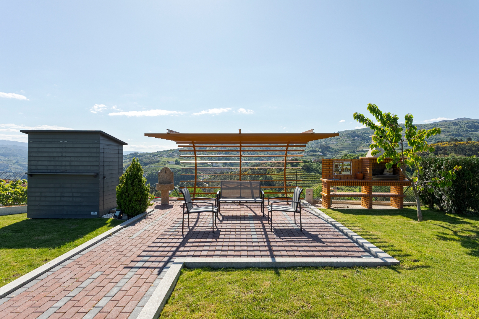 HostWise – Douro View Villa w/ 10 Suites & Pool 22 Host Wise Booking