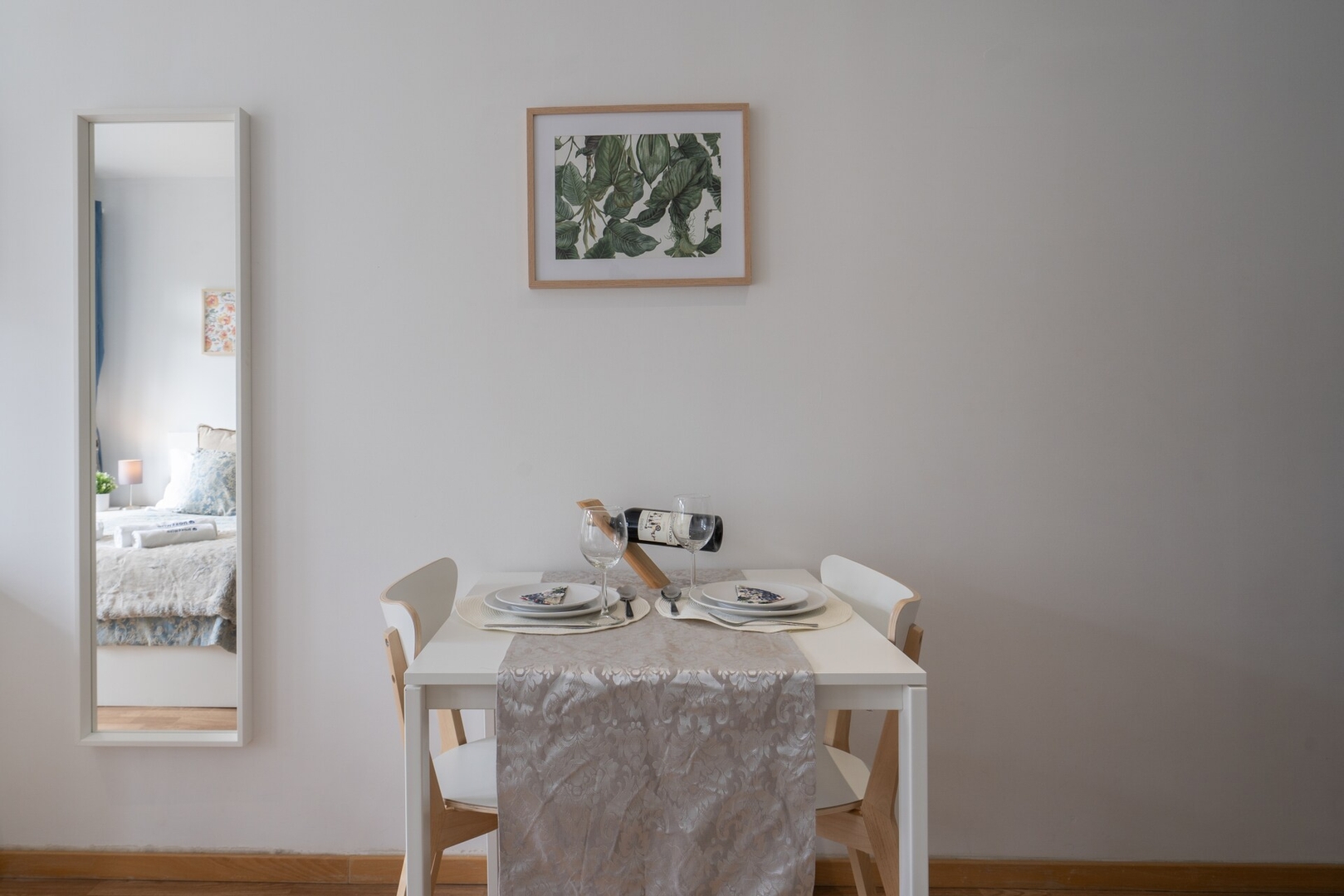 HostWise - Serene & Bright Studio 22 Host Wise Booking
