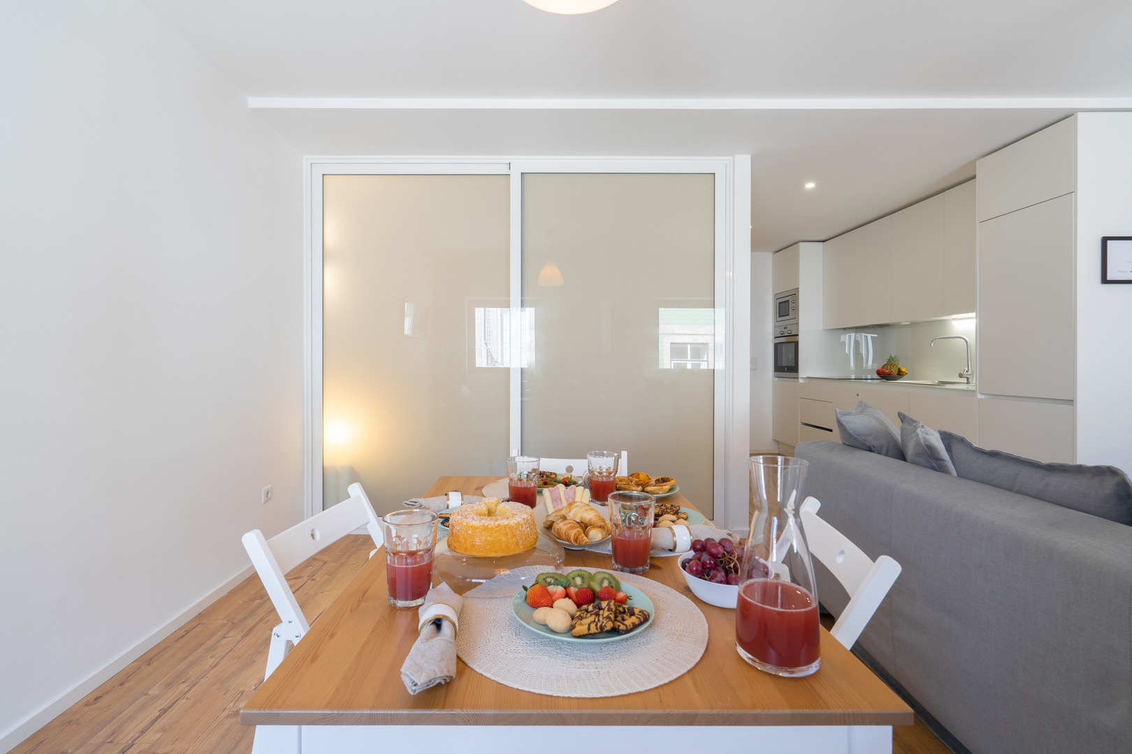 Host Wise - Precious Comfortble Flat | Central 16 Host Wise Booking