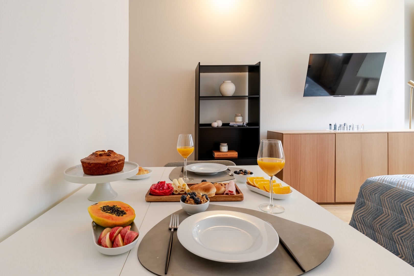 Central & Cozy Studio by HostWise 5 Host Wise Booking