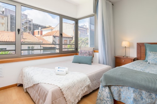 Cozy Blazing Flat | Ace Location by HostWise Host Wise Booking