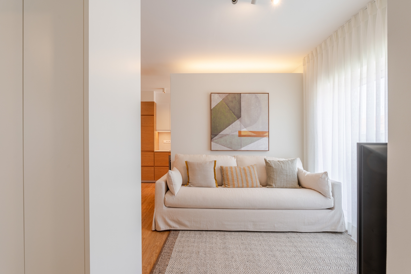 Stylish & Spacious Apartment by HostWise 22 Host Wise Booking