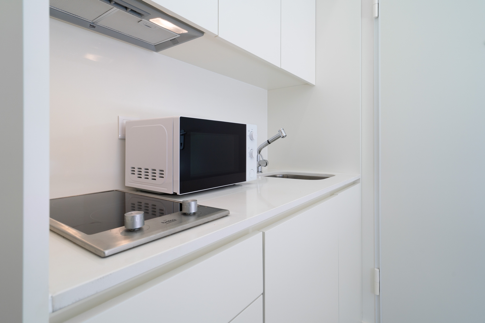 HostWise - Studios with Patio & Kitchenette 37 Host Wise Booking