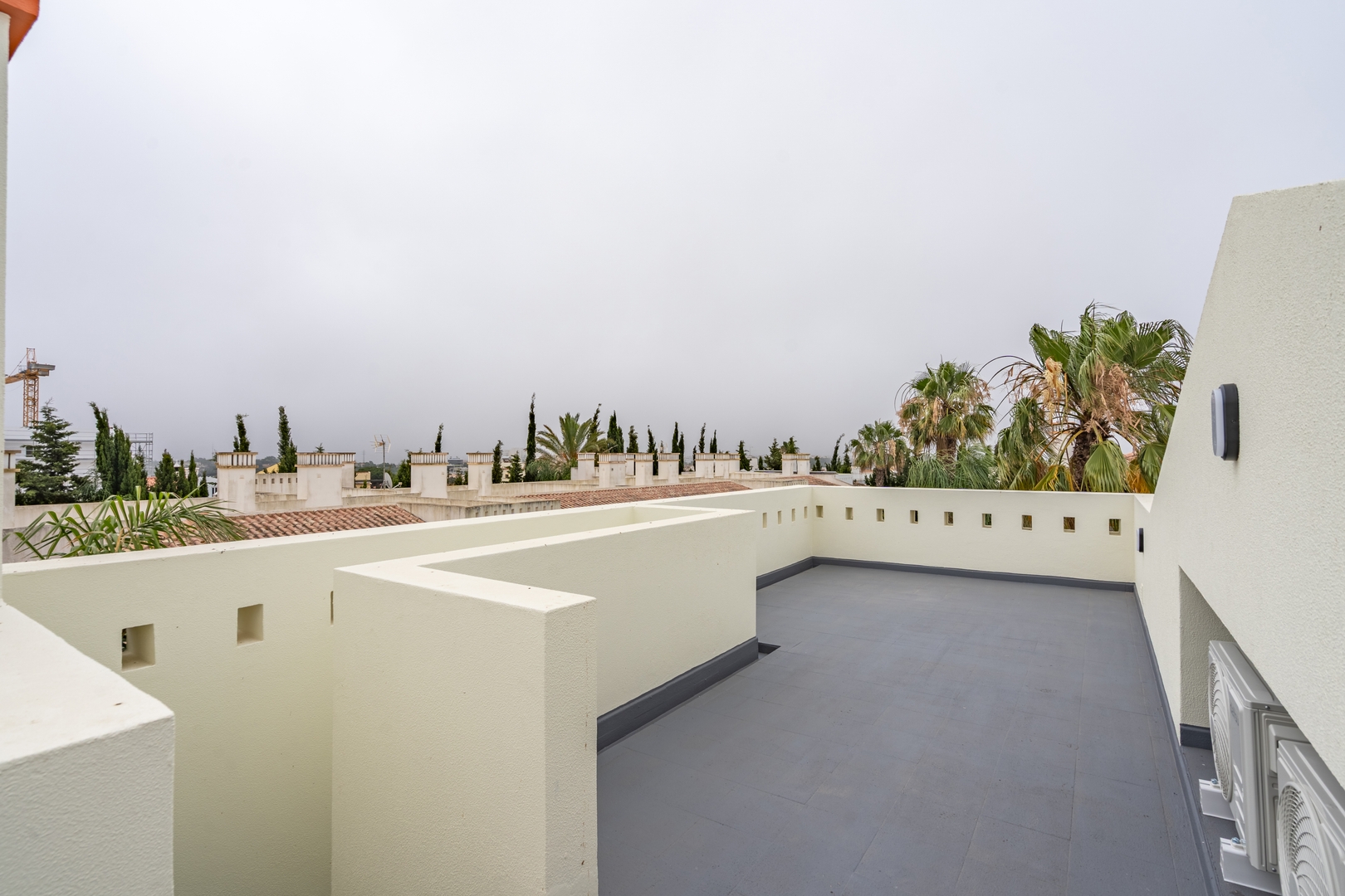 Grand Villa w/ Garden, Pool & Jacuzzi by HostWise 24 Host Wise Booking