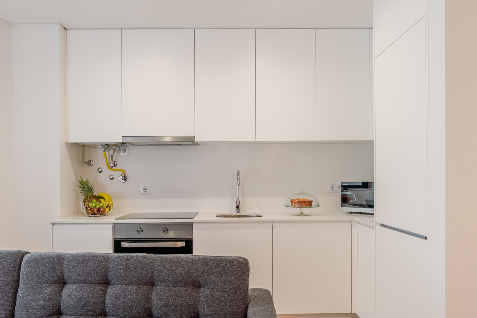 Balcony Studios & Parking in Leça by HostWise 1 Host Wise Booking