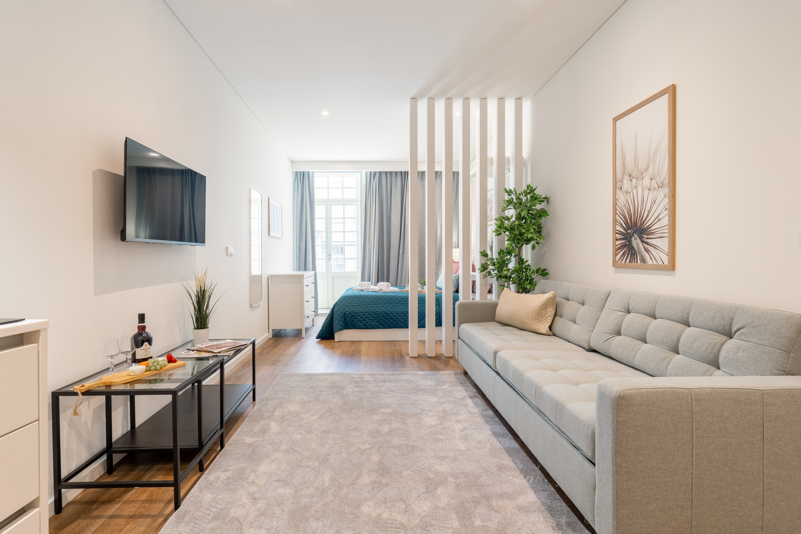 Jacuzzi Retreat in Heart of Porto by HostWise 2 Host Wise Booking