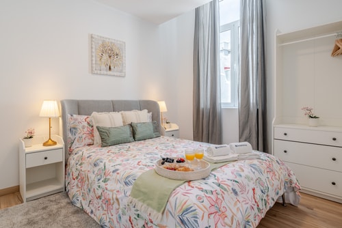 Traditional House with Terrace by HostWise Host Wise Booking