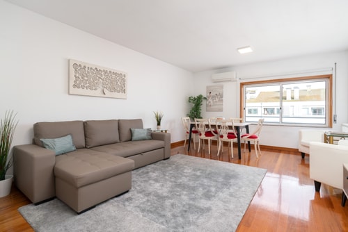 Spacious Escape Near the Beach by Host Wise Host Wise Booking