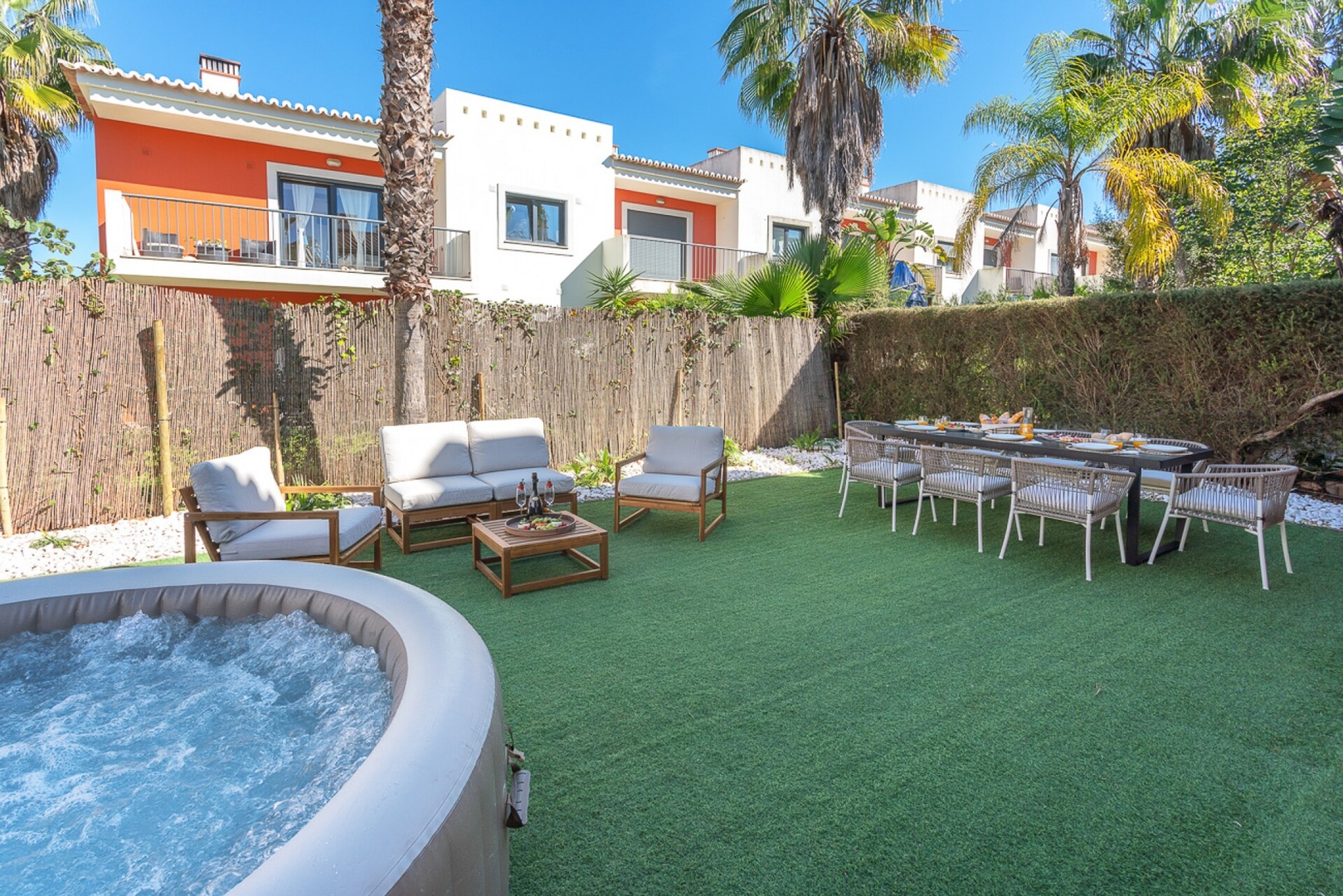 Host Wise - Deluxe House | Pool & Jacuzzi 46 Host Wise Booking