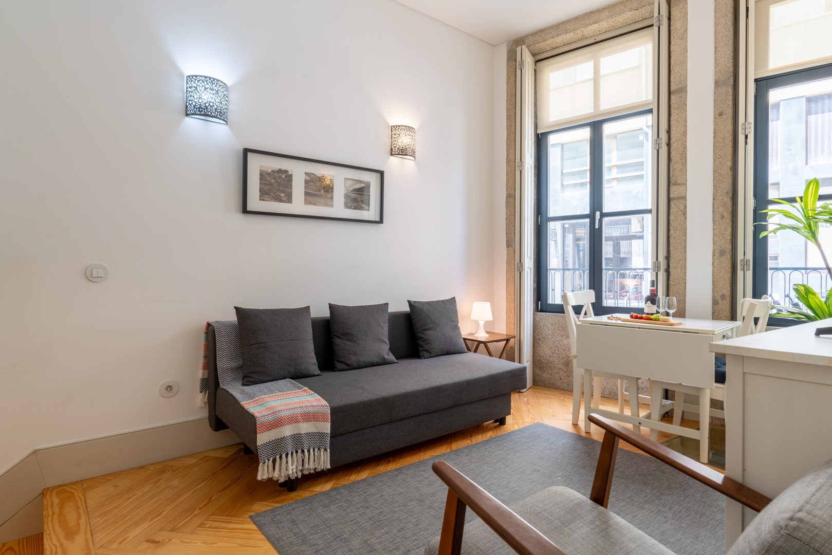 Colourful Cozy Flat by HostWise 27 Host Wise Booking