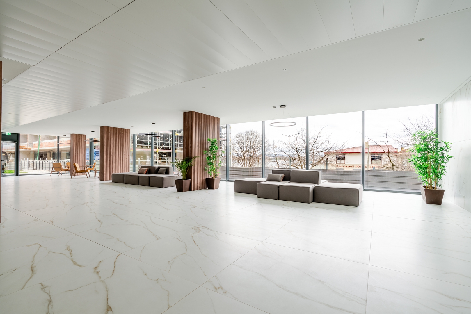 HostWise - Modern Studio with Rooftop Pool 25 Host Wise Booking