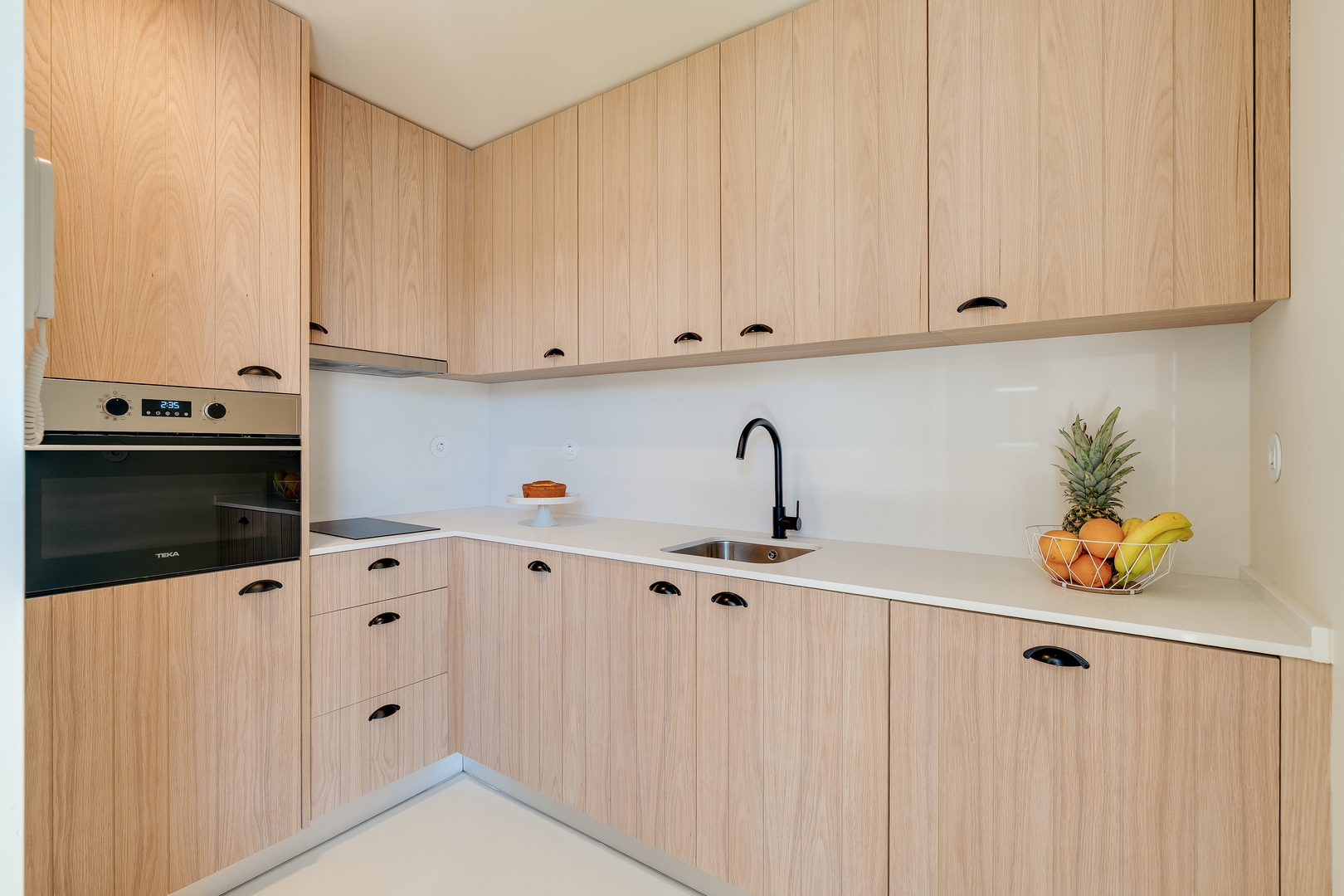 Pool & Indoor Jacuzzi in Pedorido by HostWise 27 Host Wise Booking