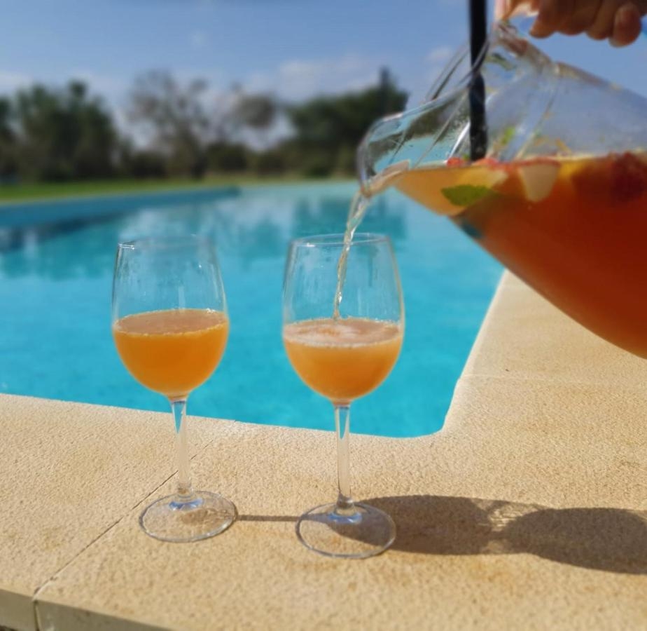 HostWise - Spacious Villa with Pool 9 Host Wise Booking