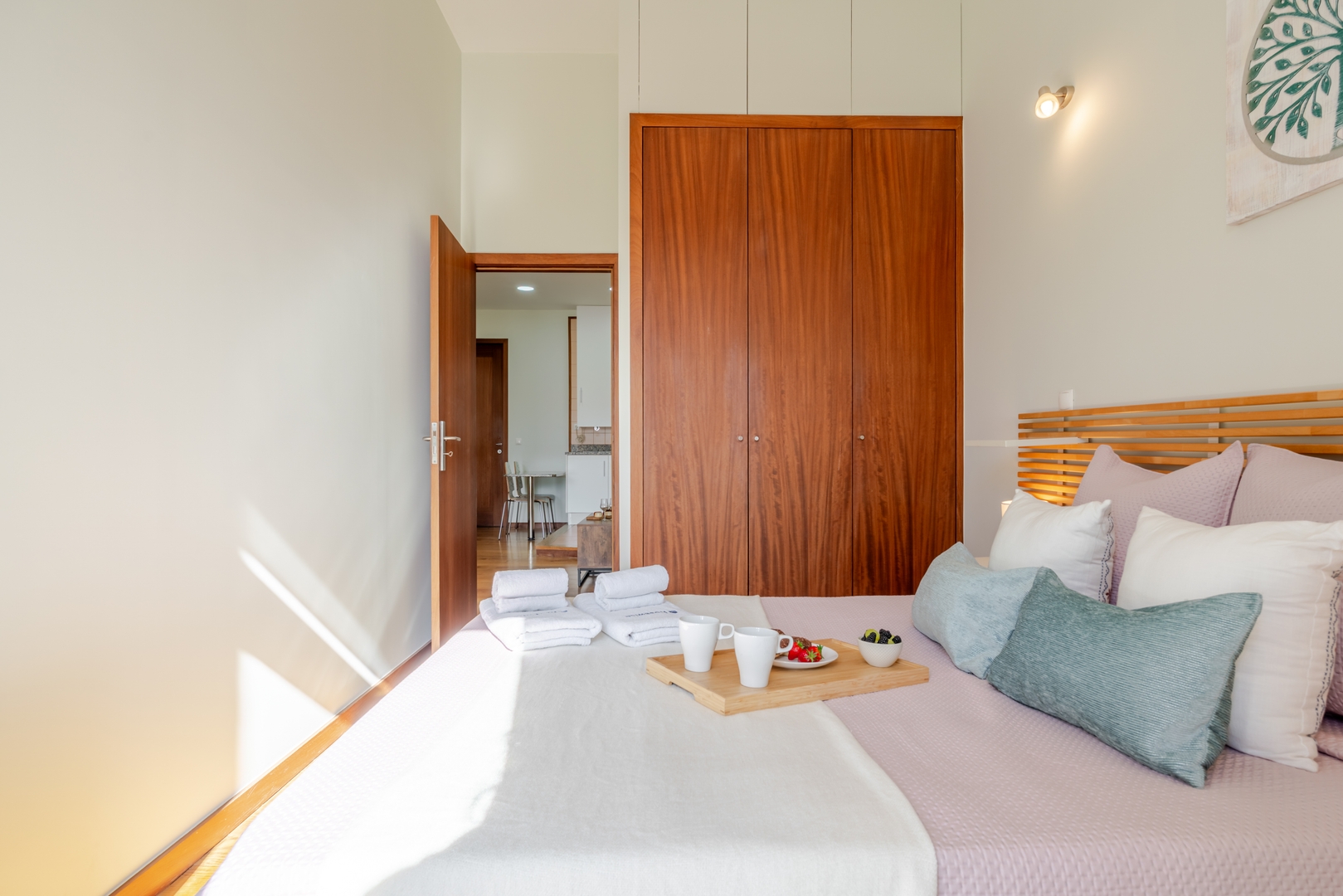 Twin Picaria Balcony Suites by HostWise 6 Host Wise Booking