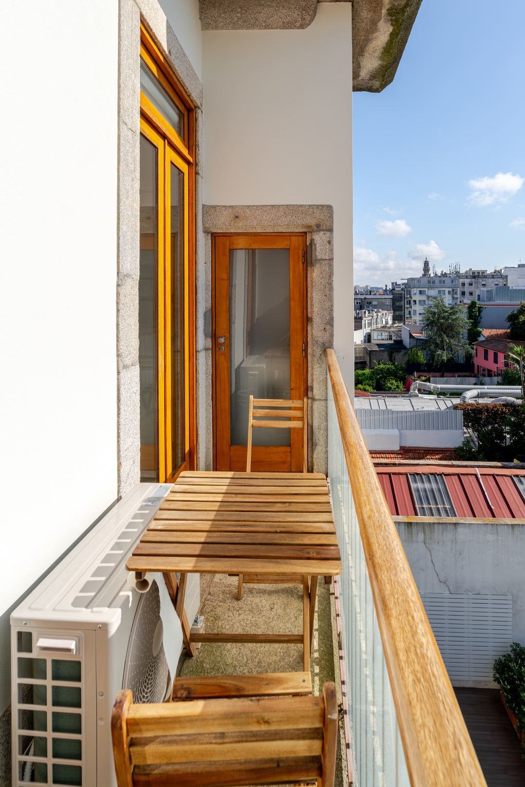 Twin Picaria Balcony Suites by HostWise 24 Host Wise Booking