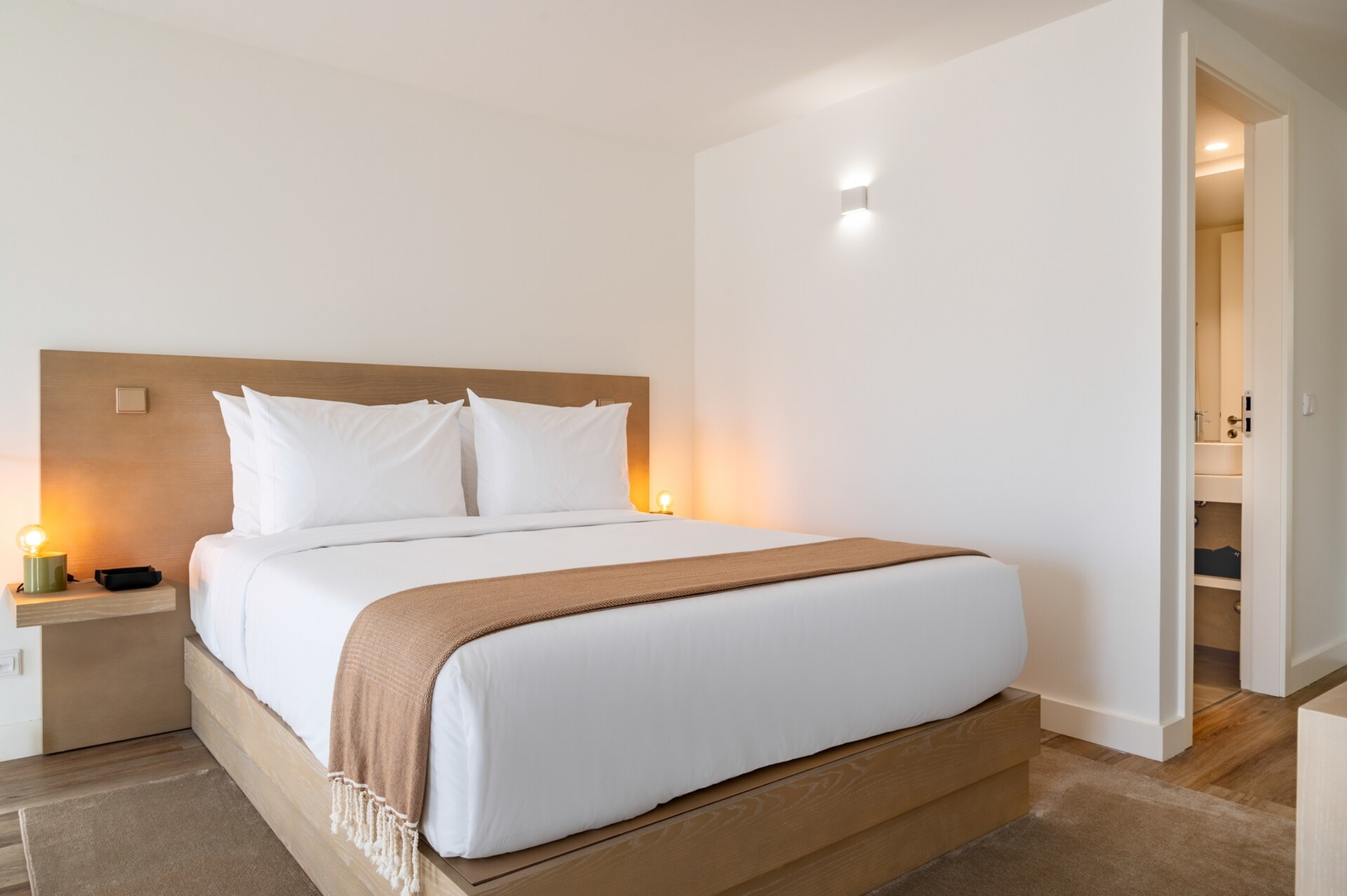 Host Wise - Fervença Boutique Palace 3 1 Host Wise Booking